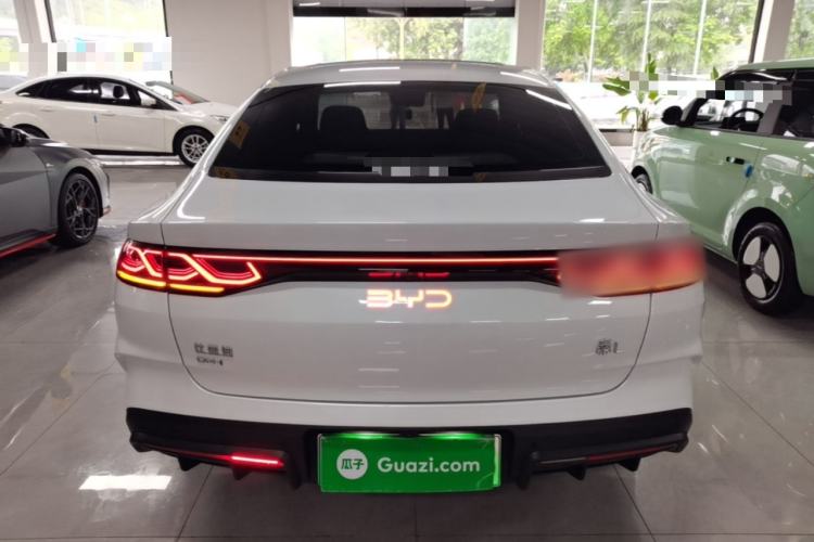 BYD Qin L 2024 — 5