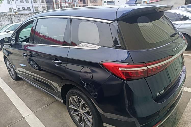 BYD Song Max 2021 — 4