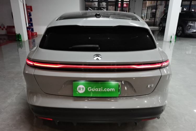 NIO ET5T 2024 — 5