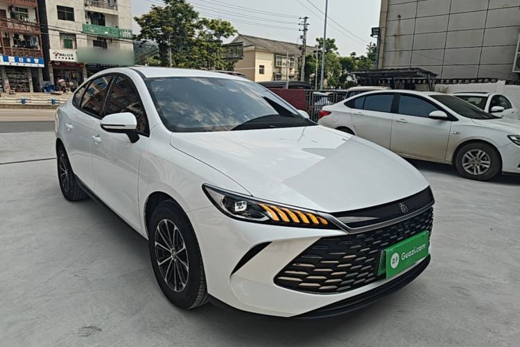 BYD Qin Plus 2023 — фото 3