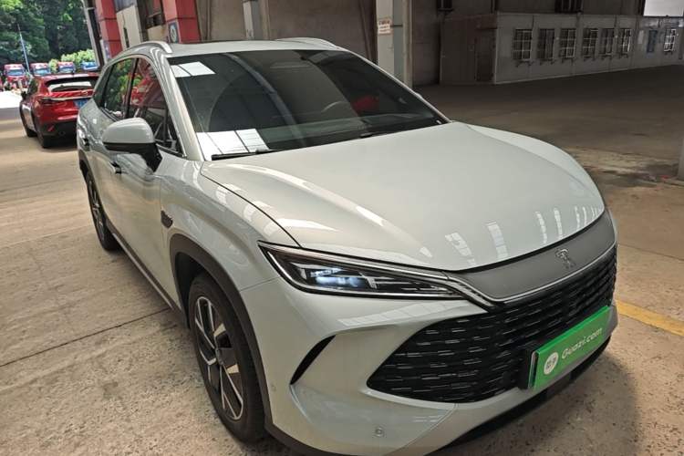 BYD Song L DM-i 2025 — 3
