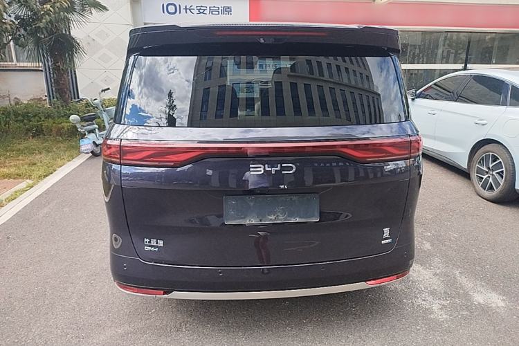 BYD Xia 2025 — фото 5