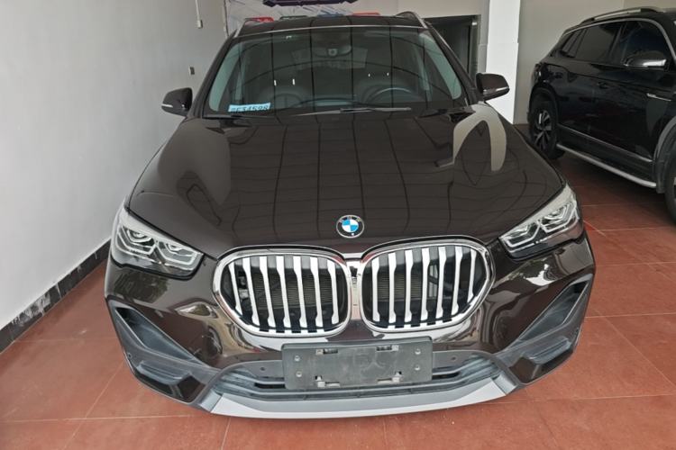BMW X1 2022 — 2