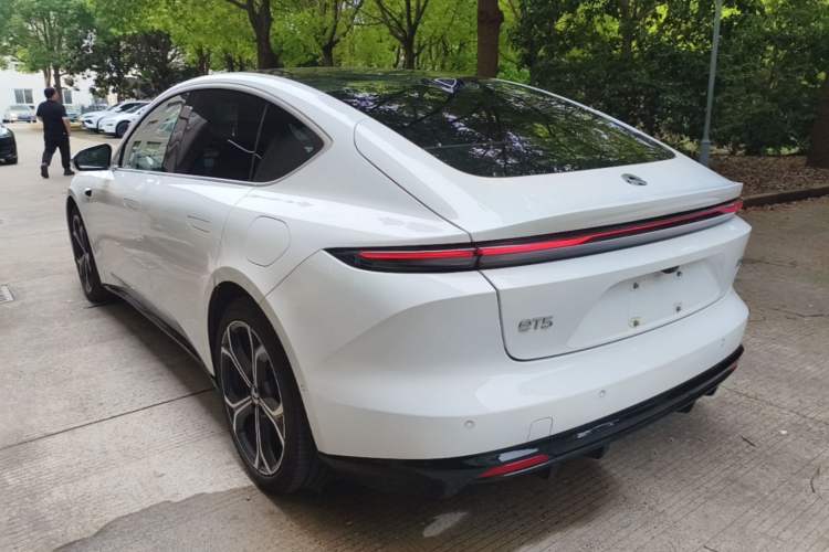 NIO ET5 2025 — 4