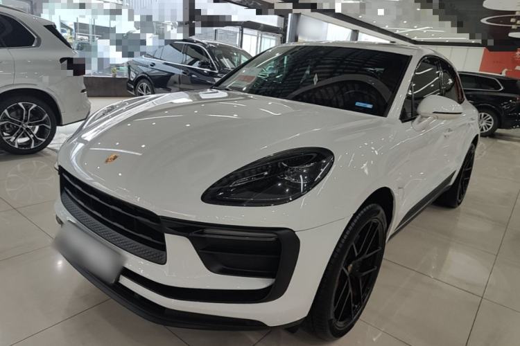 Porsche Macan 2023 — фото 1