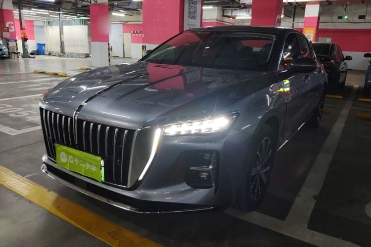 Hongqi H5 PHEV 2025 — фото 1