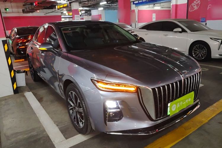 Hongqi H5 PHEV 2025 — фото 3