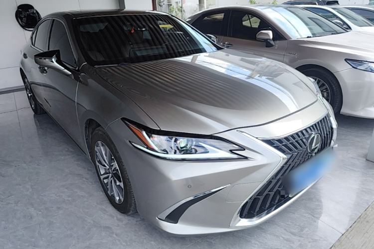 Lexus ES 200 2022 — фото 3