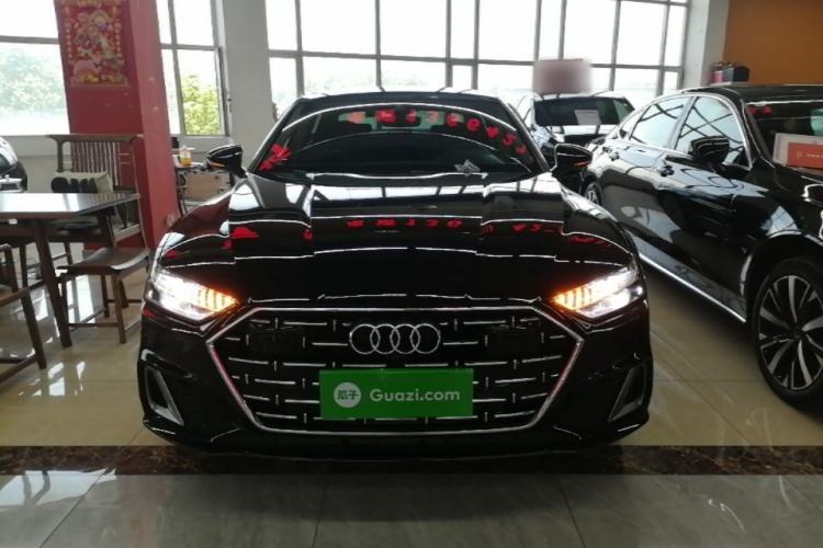Audi A7L 2024 — 2