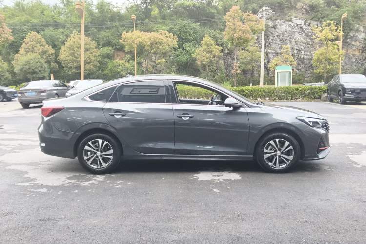 ChangAn Eado 2023 — 3