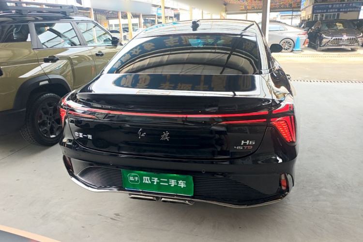 Hongqi H6 2023 — 5