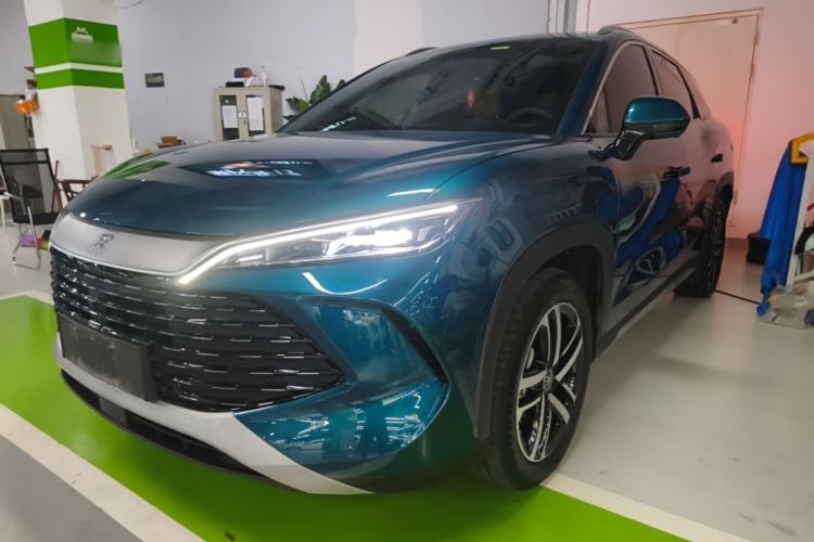 BYD Song L DM-i 2024 — фото 1