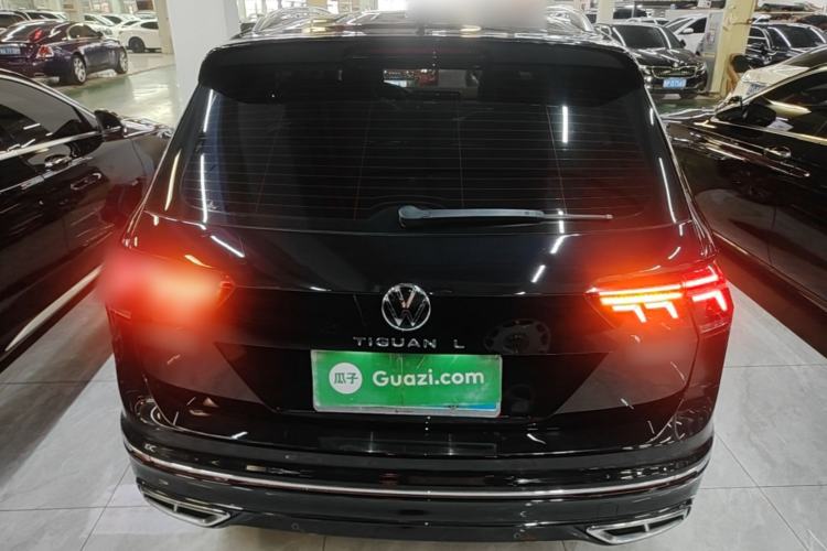 Volkswagen Tiguan L 2023 — 5