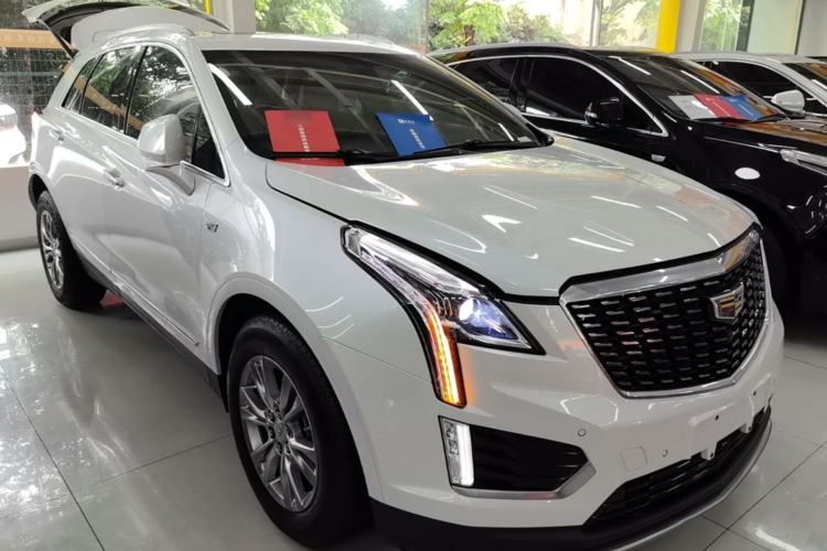 Cadillac xt5 2021 — фото 3
