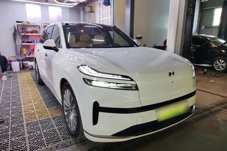 Onvo L90 2025 — 3