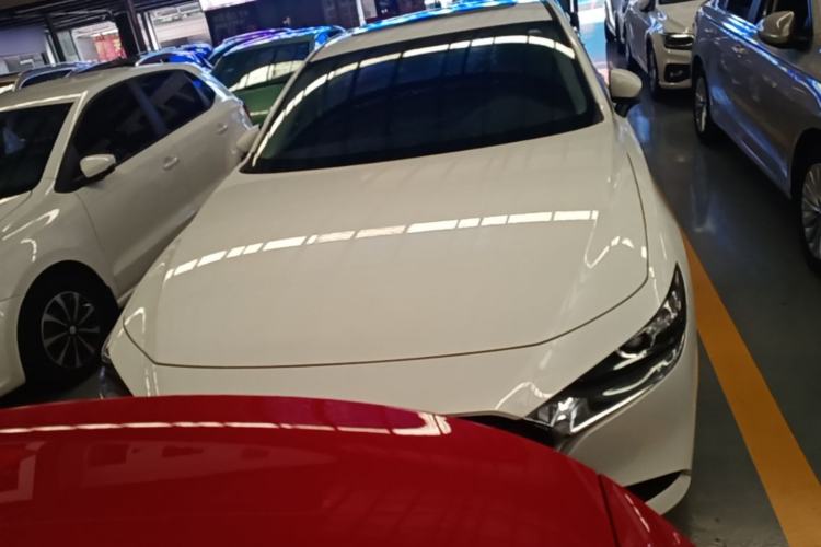 Mazda Mazda 3 2023 — 2
