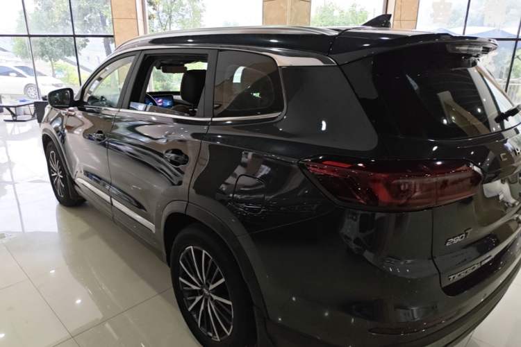 Chery Tiggo 8 Plus 2021 — фото 4