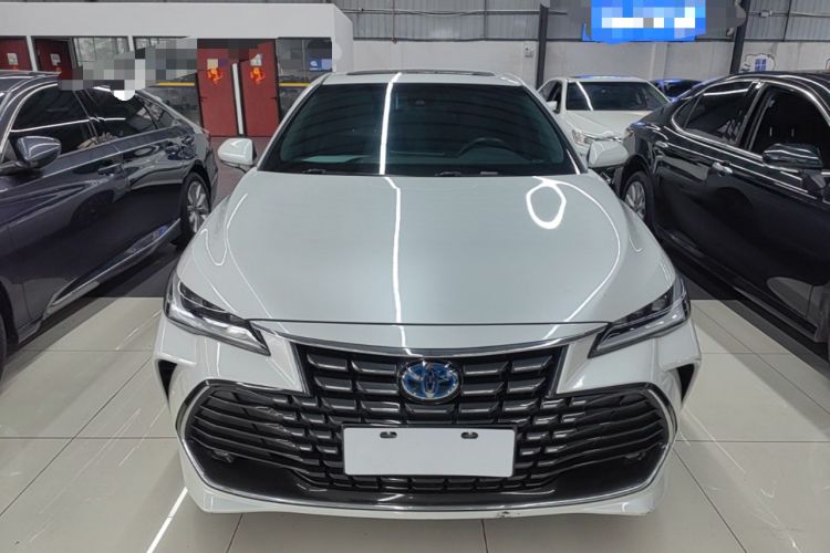 Toyota Avalon 2023 — 2