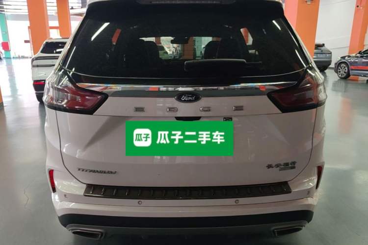Ford Edge 2021 — 5