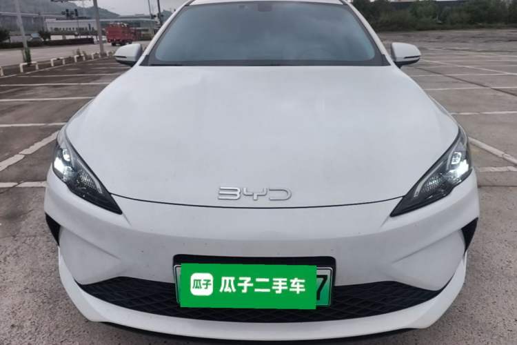 BYD Seal 05 DM-i 2025 — 2