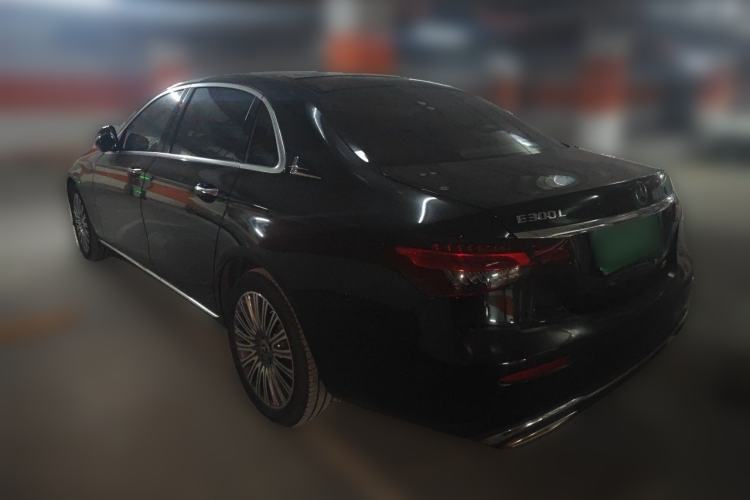 Mercedes-Benz E 300 L 2022 — 4