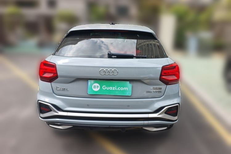 Audi Q2L 2022 — 5