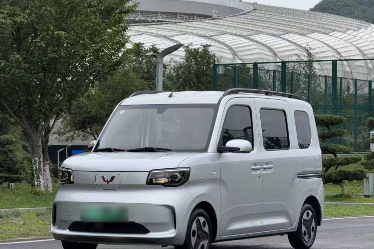 Wuling Zhiguang New Energy 2025 — фото 1