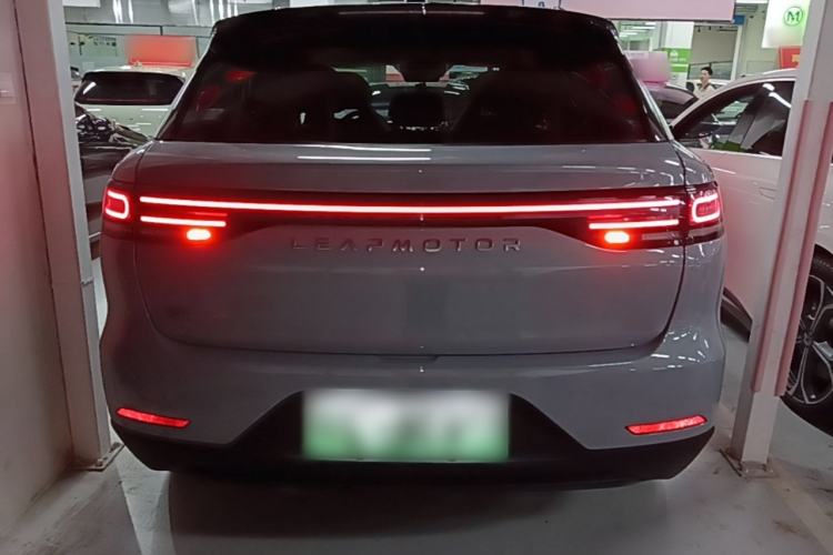 Leapmotor C11 2024 — 5