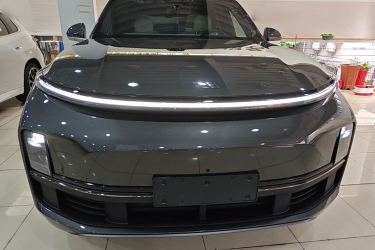 Li Auto L9 2024 — 2