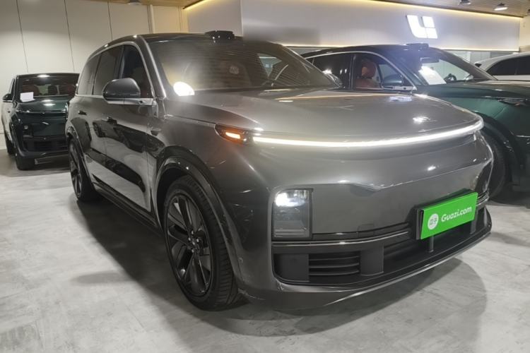 Li Auto L9 2022 — 3