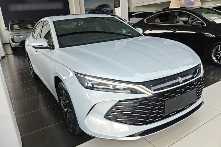 BYD Qin L 2024 — фото 3