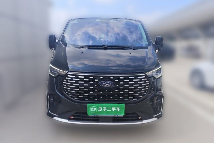 Ford Tourneo Custom 2023 — 2