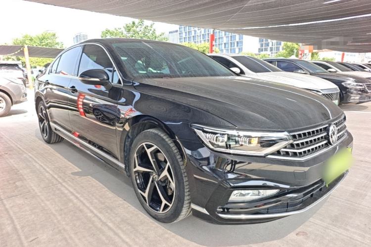 Volkswagen Magotan 2025 — 3