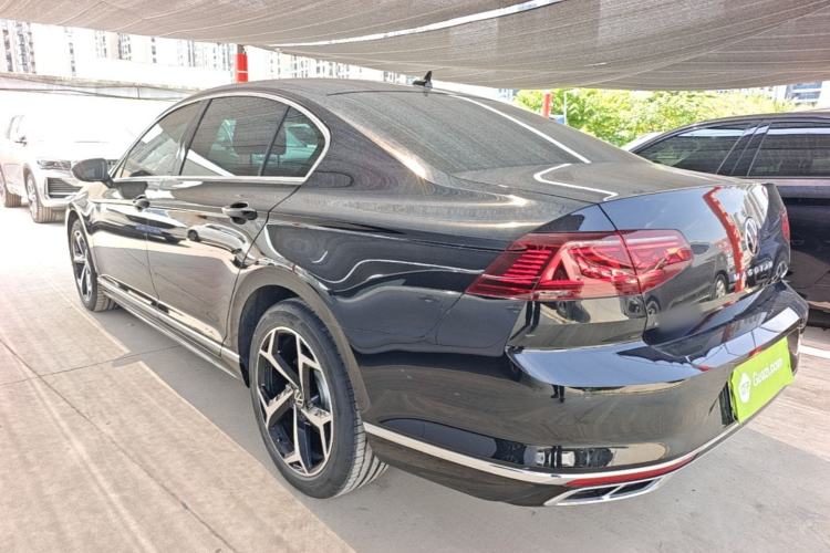 Volkswagen Magotan 2025 — 4