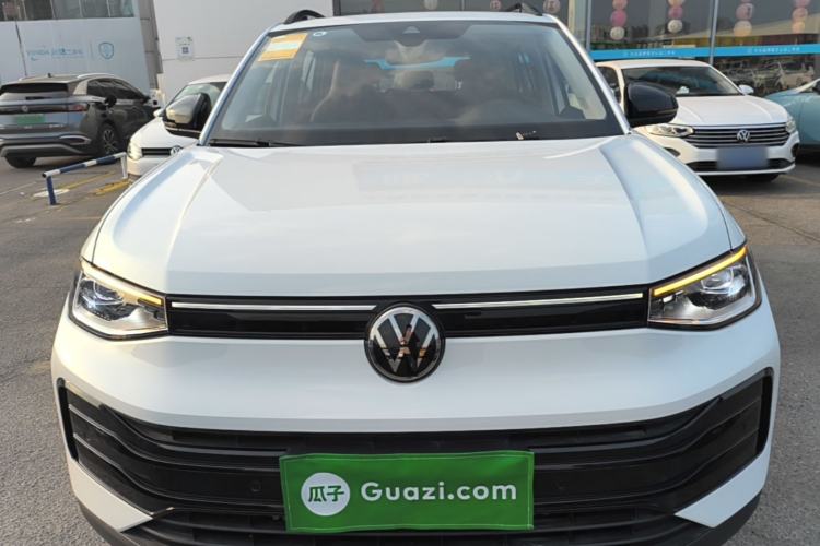 Volkswagen Tharu 2026 — 2
