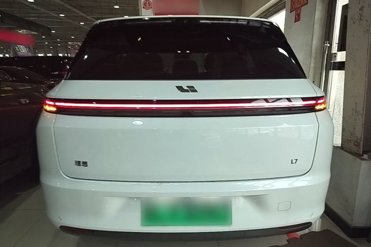 Li Auto L7 2023 — 5