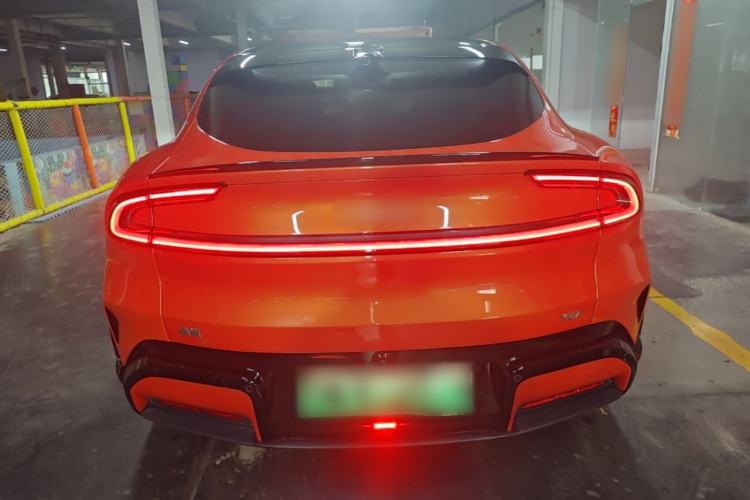 Xiaomi Auto YU7 2025 — фото 5