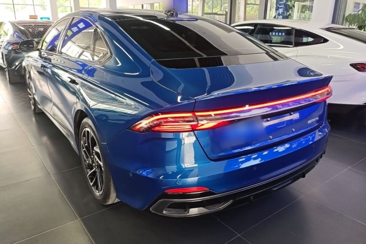 Lincoln Z 2022 — 4