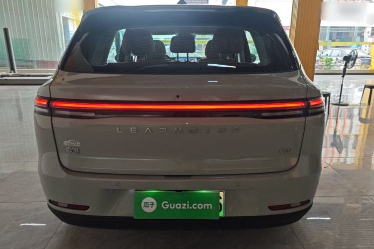 Leapmotor C10 2026 — 5