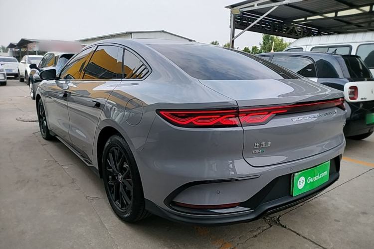 BYD Han 2025 — 4