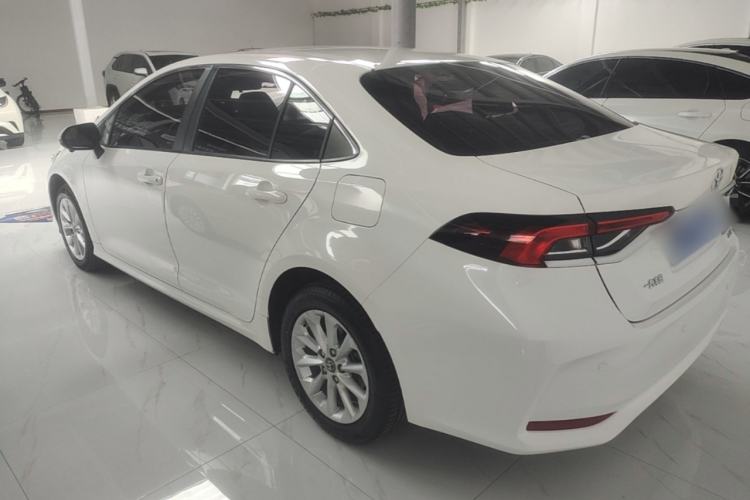 Toyota Corolla 2021 — 4