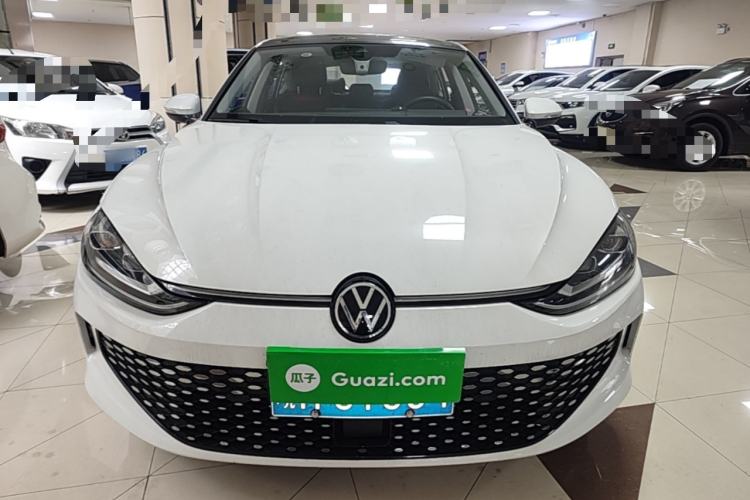 Volkswagen Lamando 2023 — 2