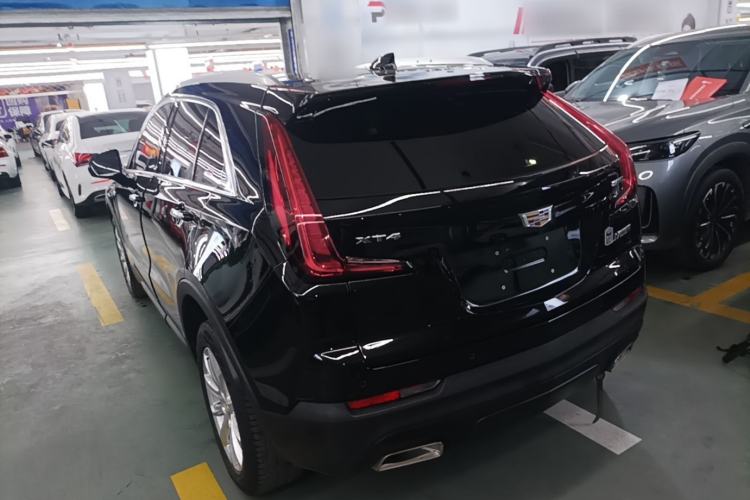 Cadillac XT4 2021 — 4
