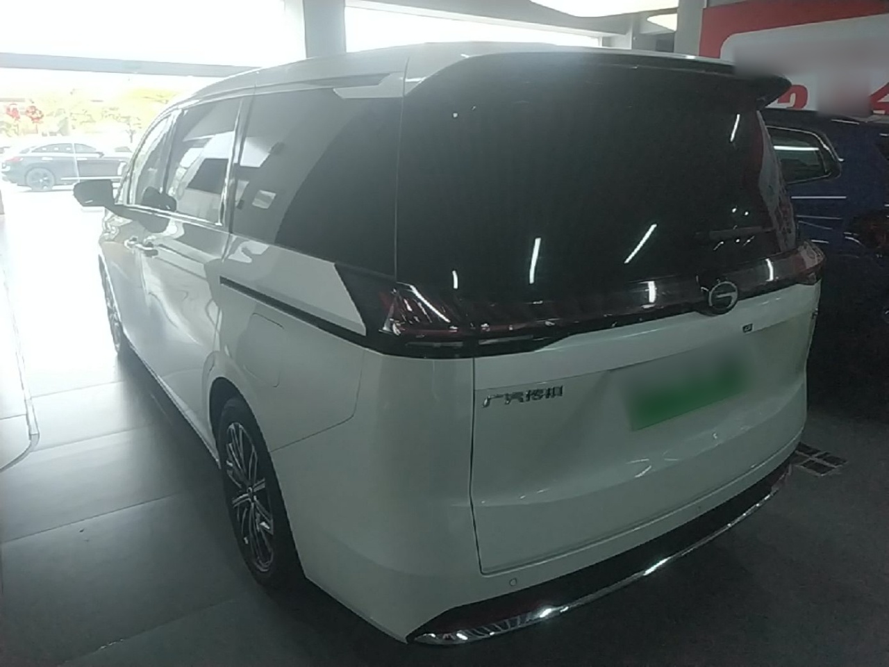 GAC Motor trumpchi e8 new energy 2024 — фото 4