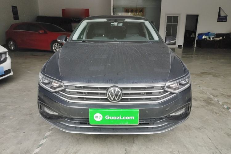 Volkswagen Magotan 2020 — 2