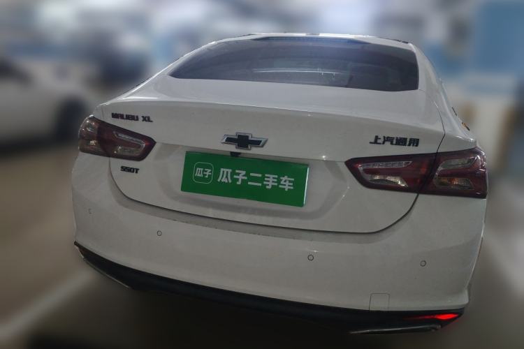 Chevrolet Malibu XL 2022 — 3