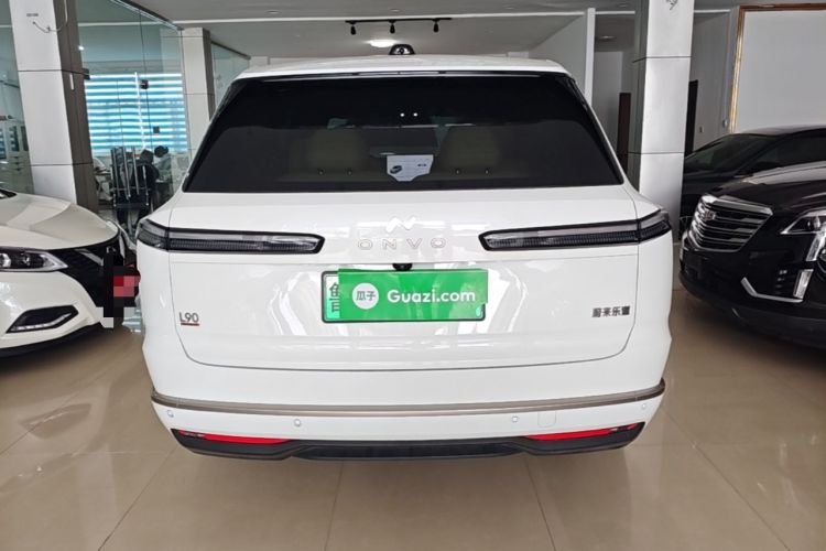 Onvo Luxeed L90 2025 — 5