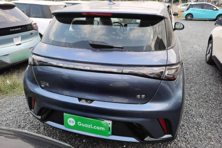 BYD Dolphin 2025 — 5