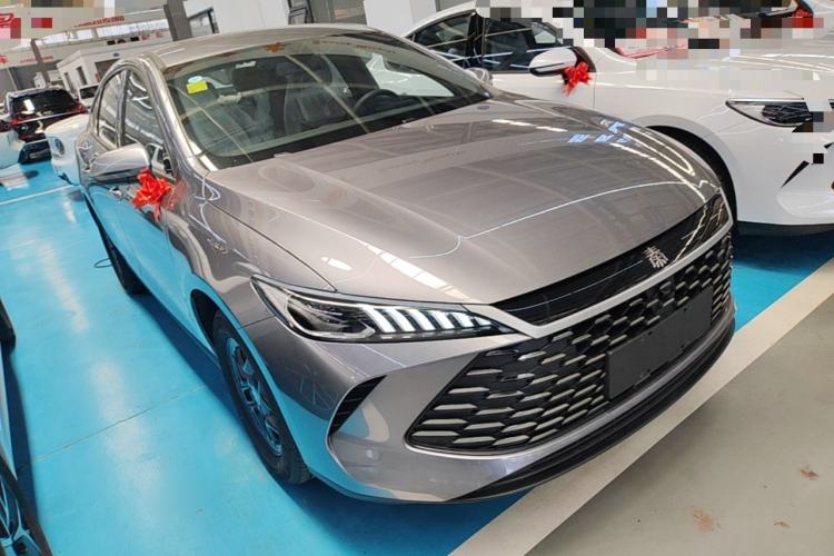 BYD Qin Plus 2025 — фото 3