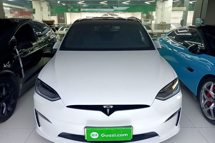 Tesla Model X 2023 — 2